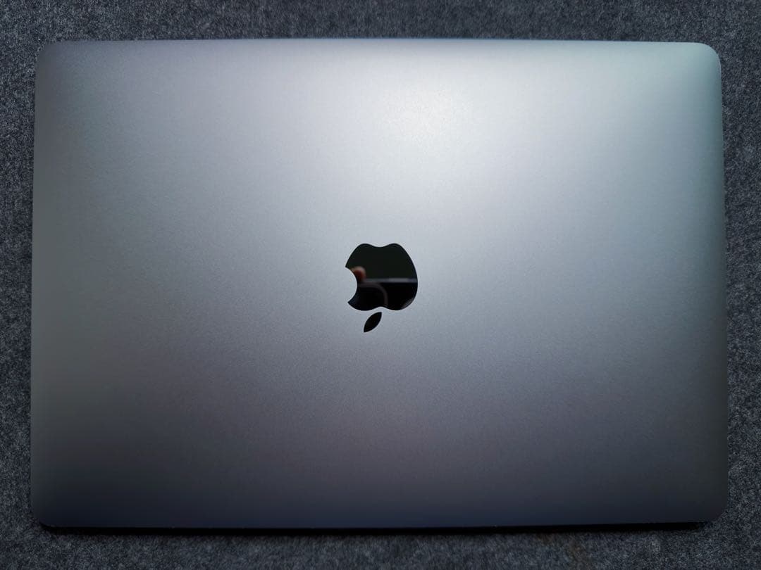 【極美品】MacBoo Pro 13本体 / 1TB / 16GB 全付属品あり