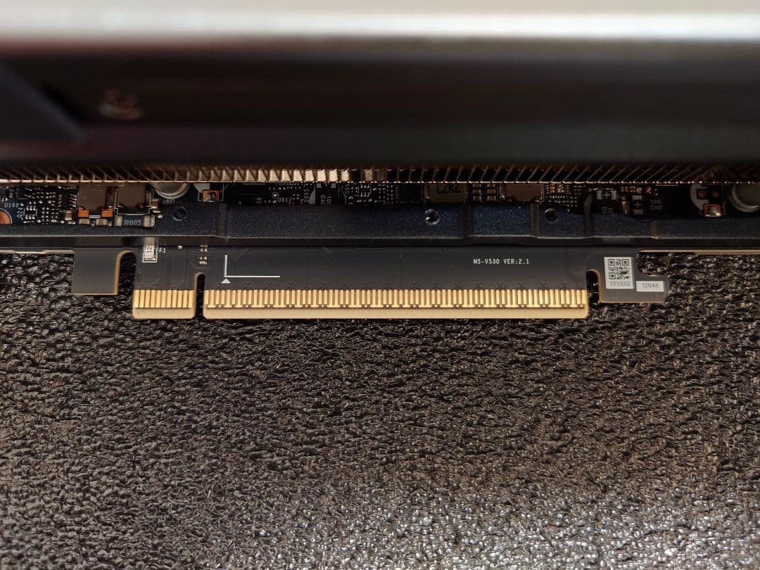 グラフィックボード・グラボ・ビデオカード MSI GeForce RTX5090 32G SUPRIM SOC