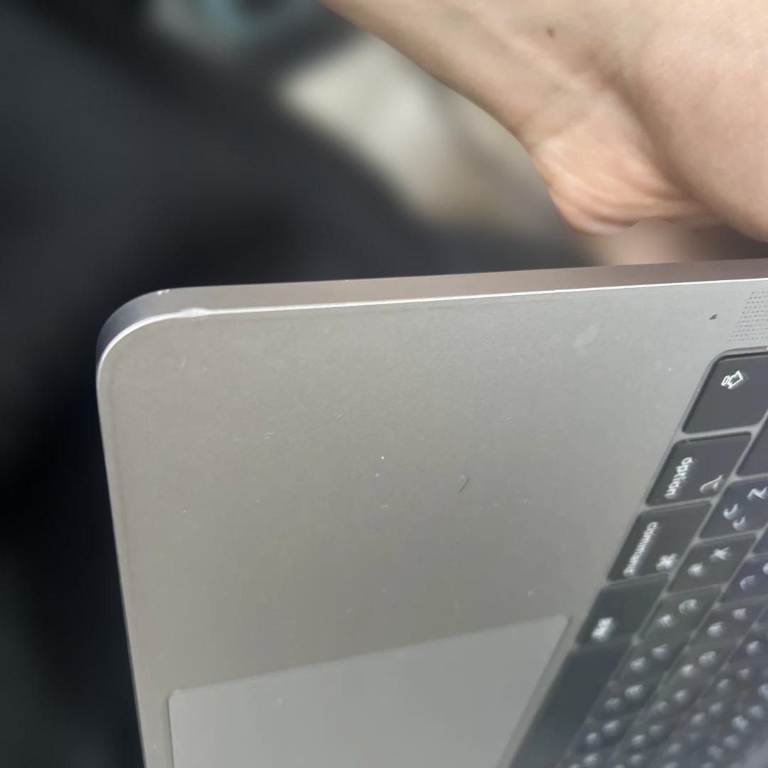 MacBook Pro 13.3inch 2019【液晶割れジャンク品】