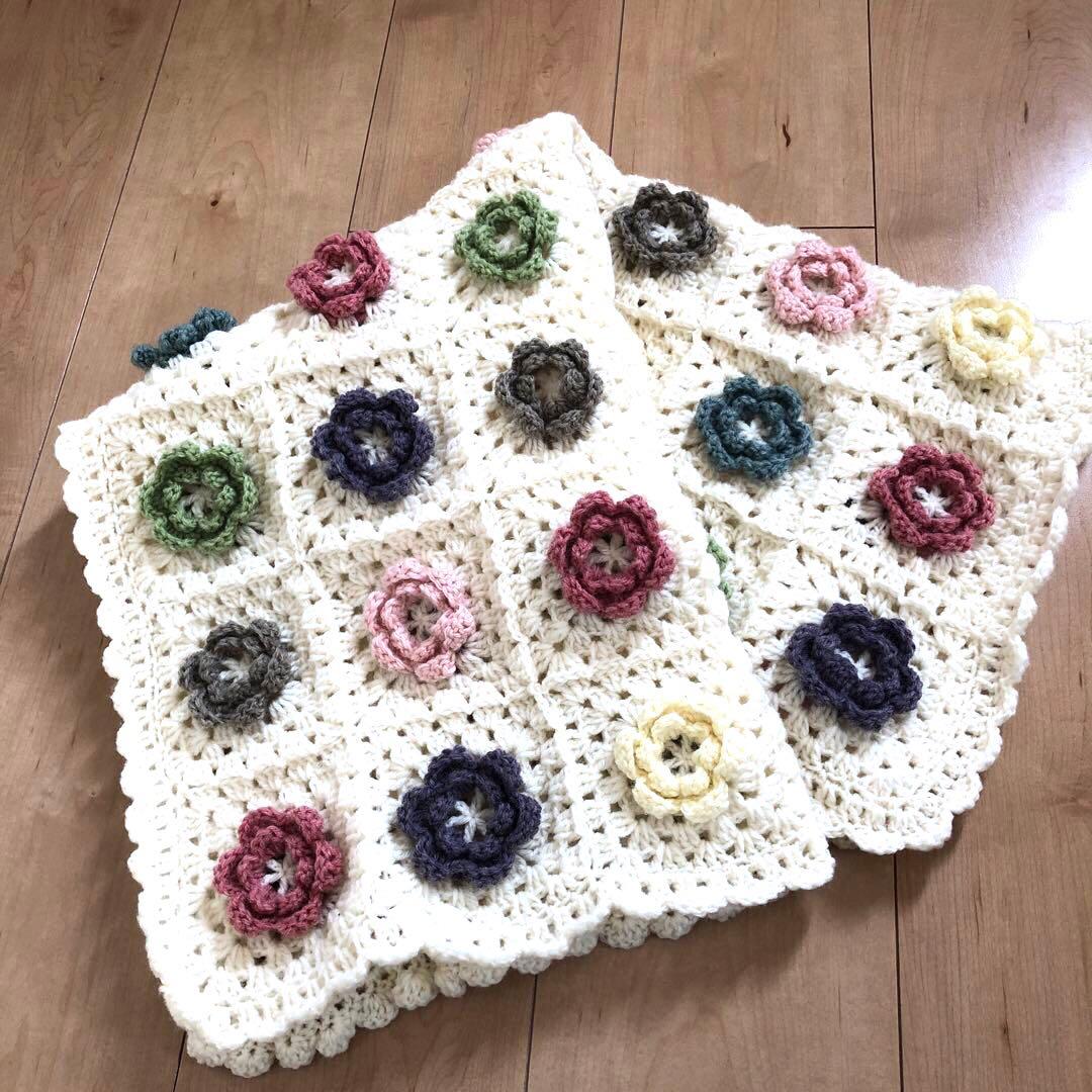 モチーフ編み 立体お花 手編み ブランケット 膝掛け マルチカバー　3D