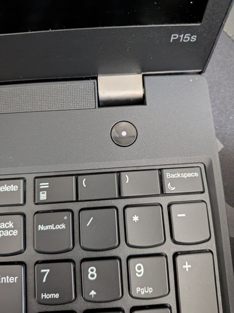ち*ん様 【ジャンク】Lenovo ThinkPad P15s Gen2/Cor