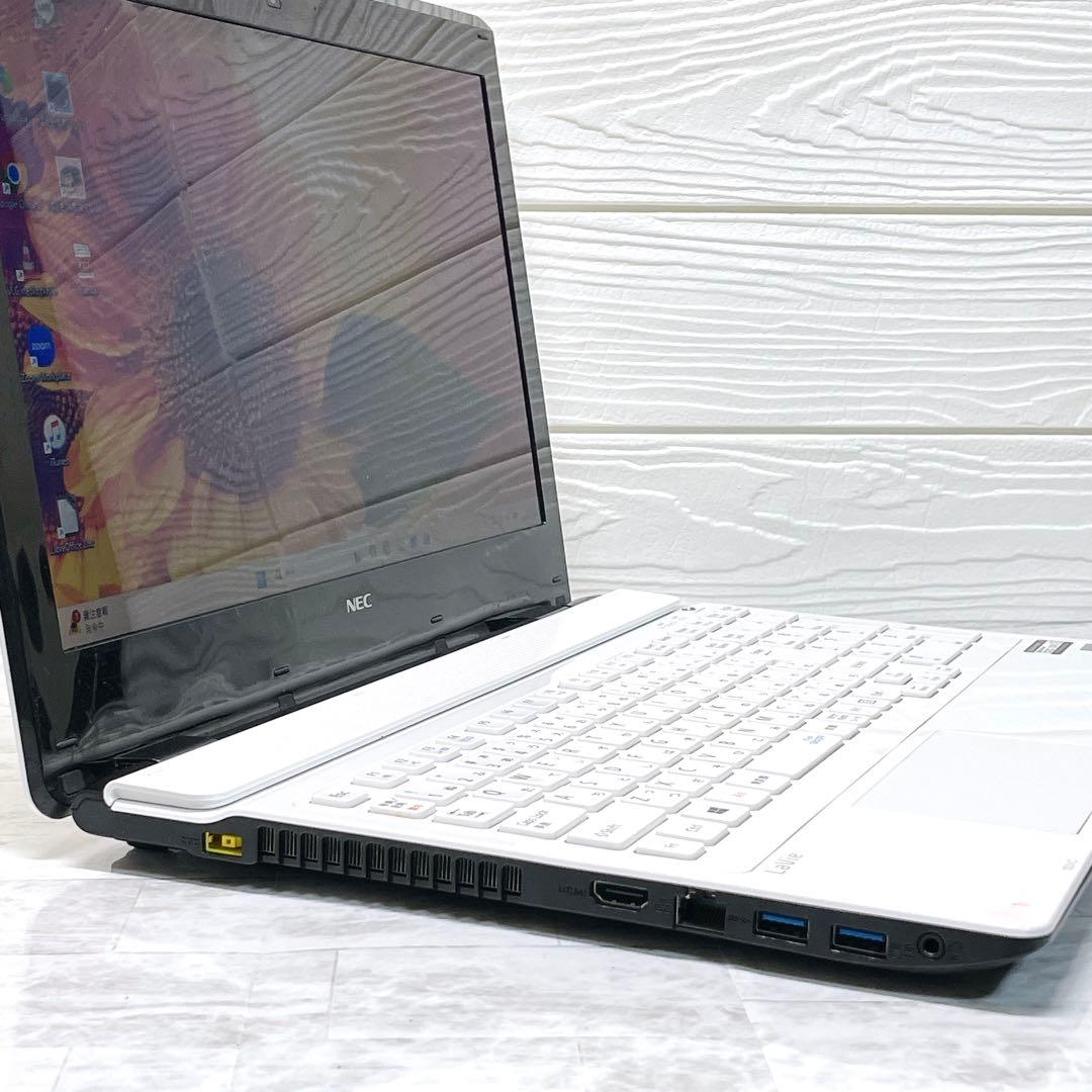 人気ホワイト✨メモリ8GB✨カメラ DVDノートパソコンWindows11