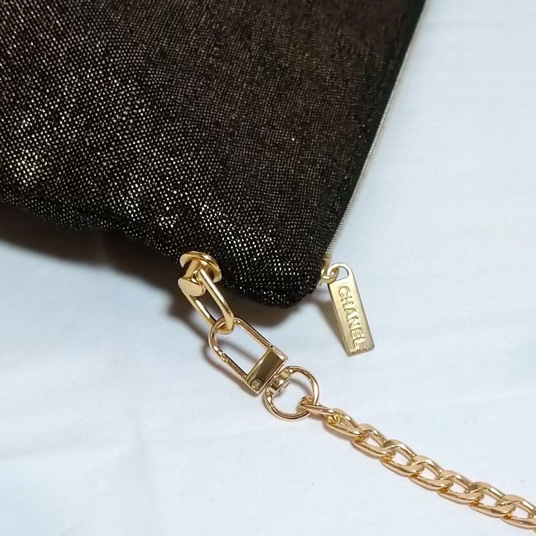 CHANEL ヴァニラ 華 刺繍 金色 黒 ショルダーバッグ ポーチ シャネル