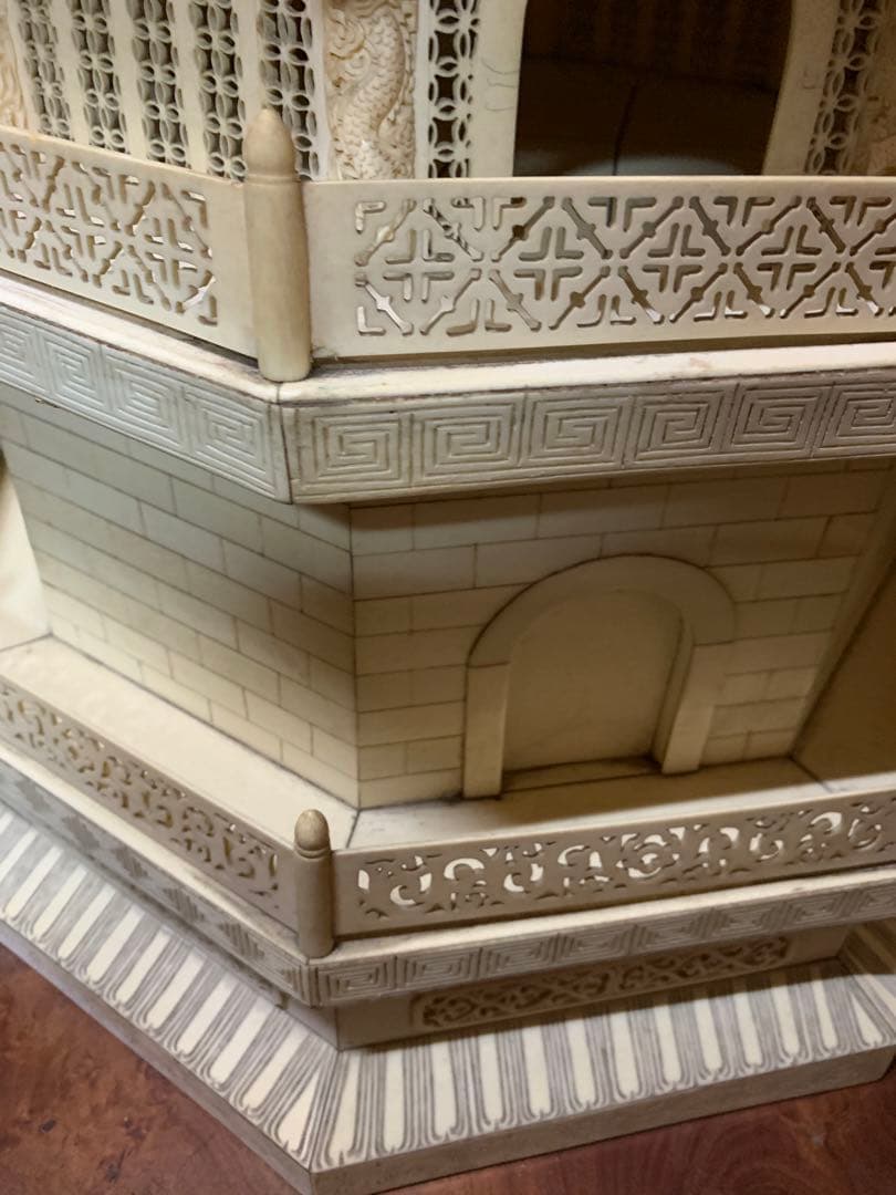 五重塔　中国美術　骨董品　美術品　龍　縁起物　置物　古美術