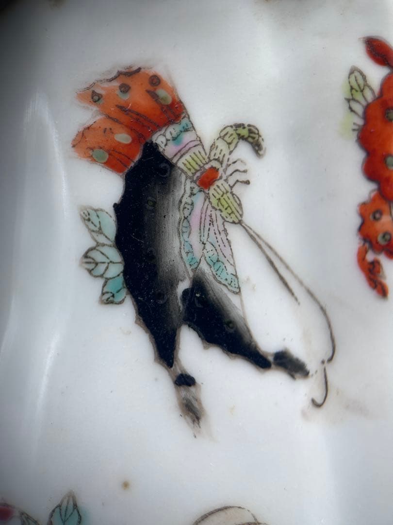 中国古玩 唐物 大清乾隆年製 款 粉彩 百蝶文 瓢箪型 蓋付壺 時代物