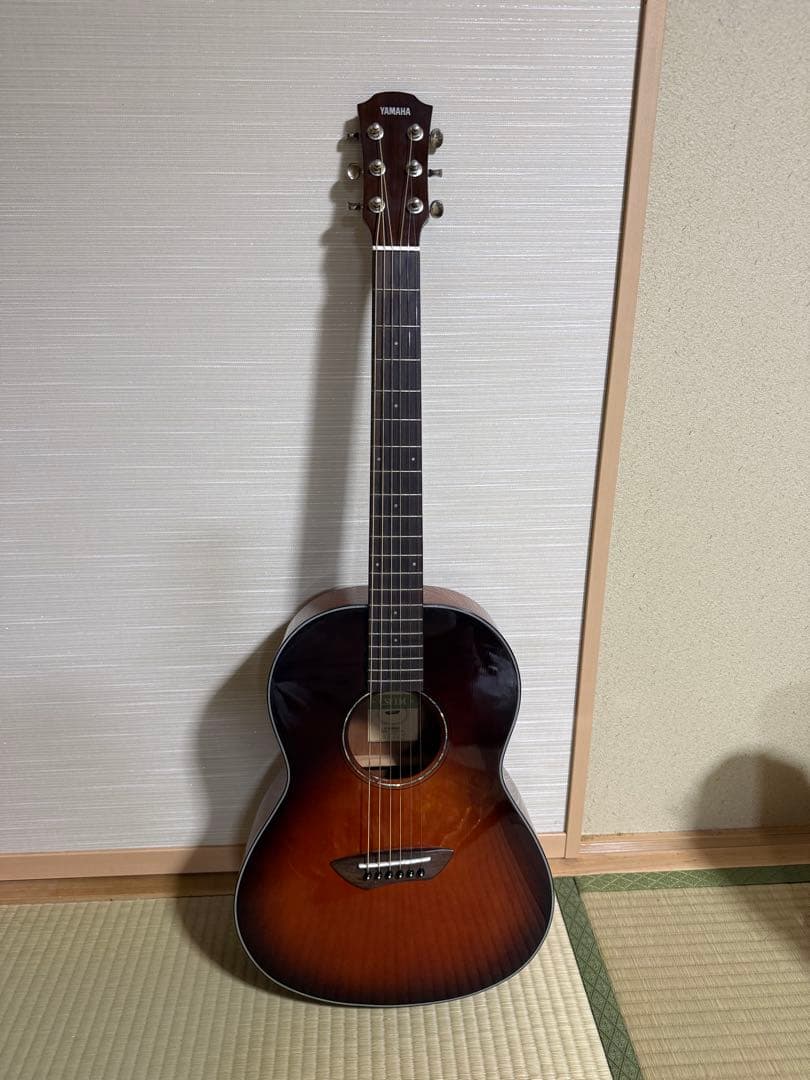 YAMAHA CSF1M パッシブピックアップ搭載　ギターケース付き