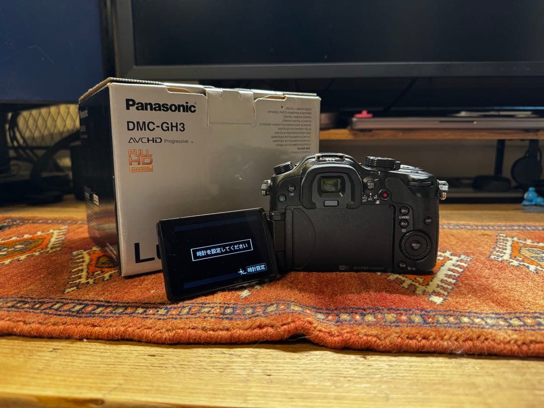 Panasonic ｜ DMC-GH3 + 複数バッテリー・カプラー付属