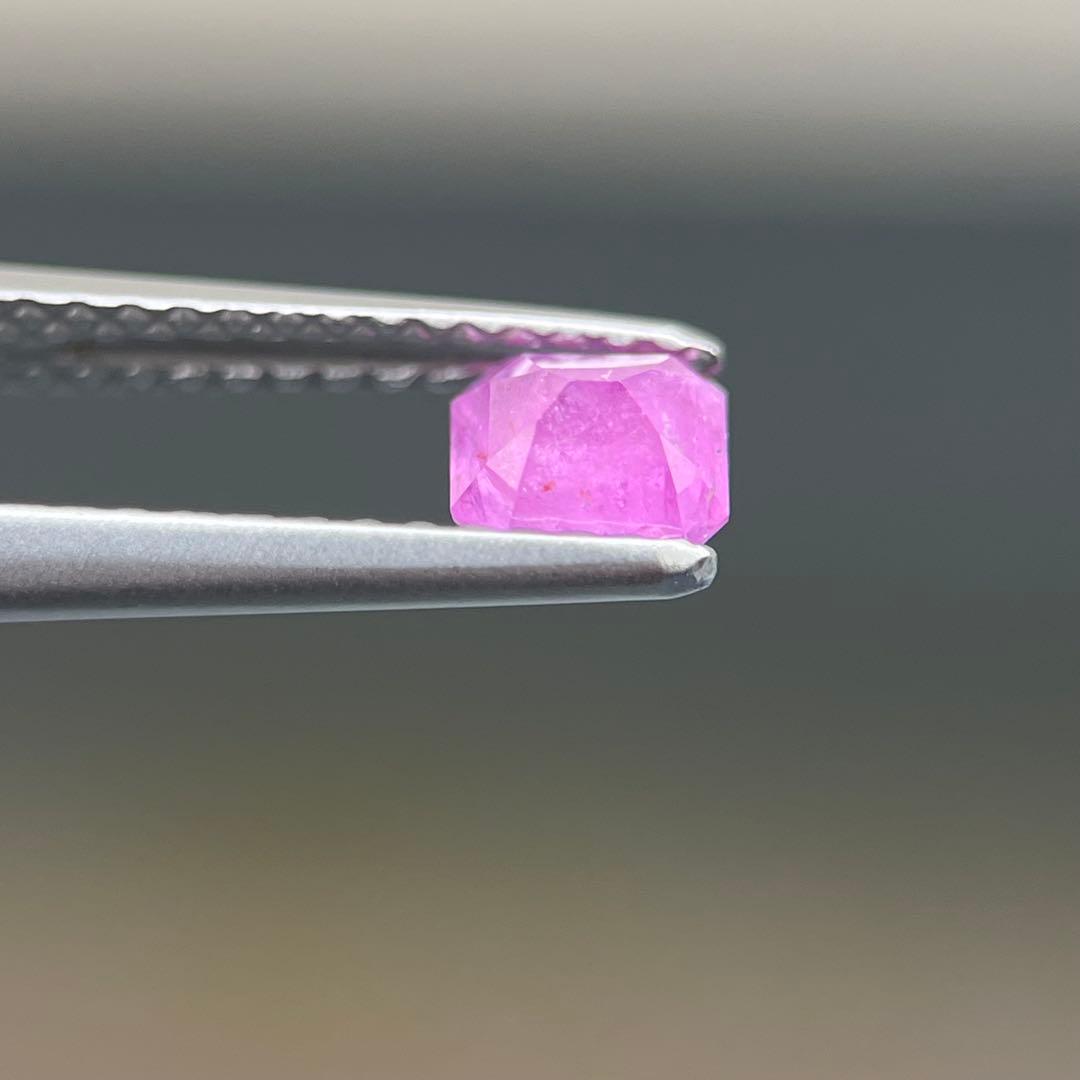 スリランカ産非加熱天然シルキーピンクサファイアルース