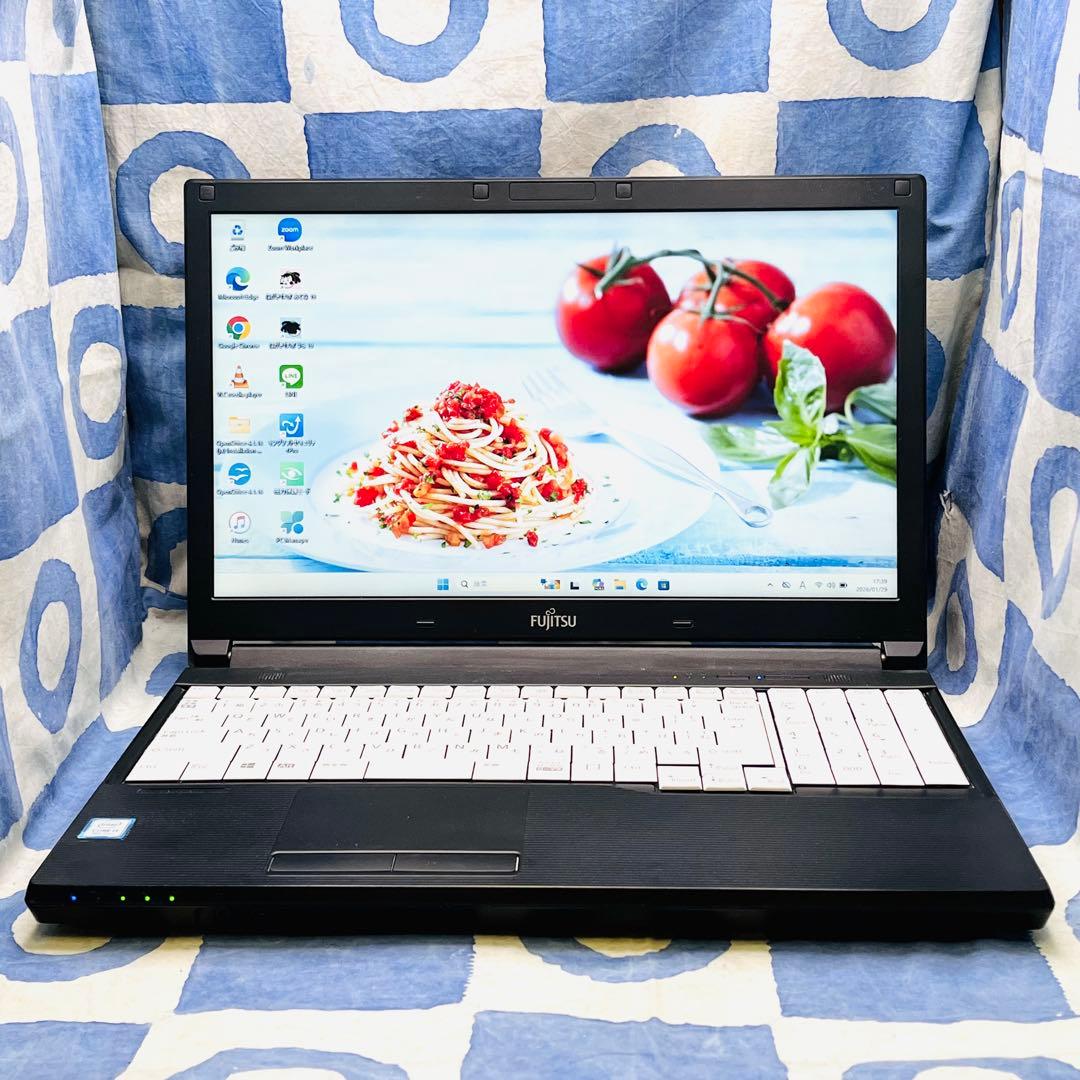 特価！第8世代☆SSDでサクサク快適☆大人な黒ノートパソコン♪Windows11