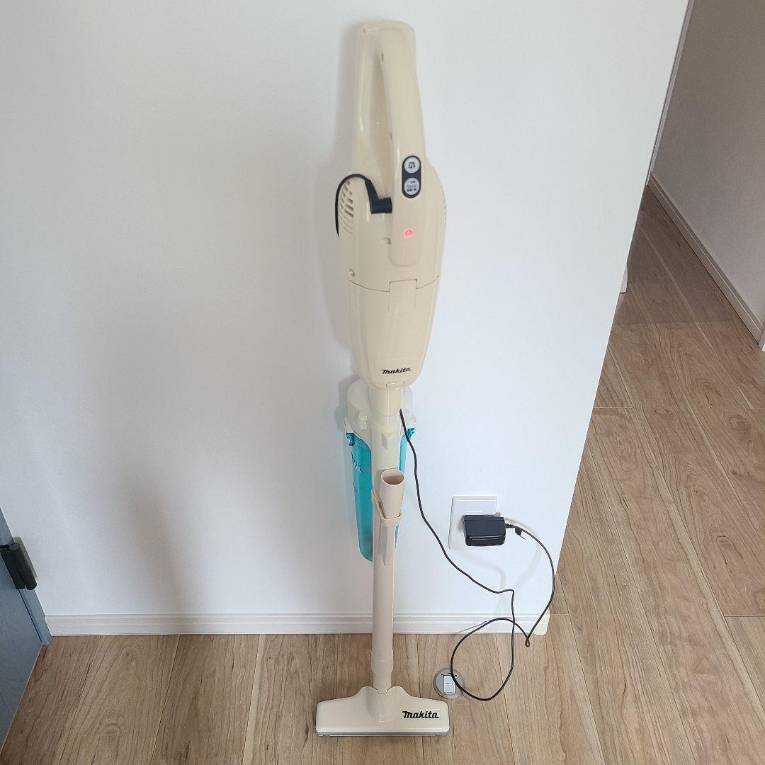 makita マキタ CL105D 充電式クリーナー サイクロンアタッチメント付