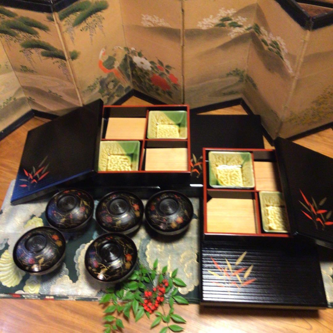 ❶松花堂弁当箱　懐石道具　祖雅堂　木製松花堂弁当5客　秋草蒔絵椀5客　揃え