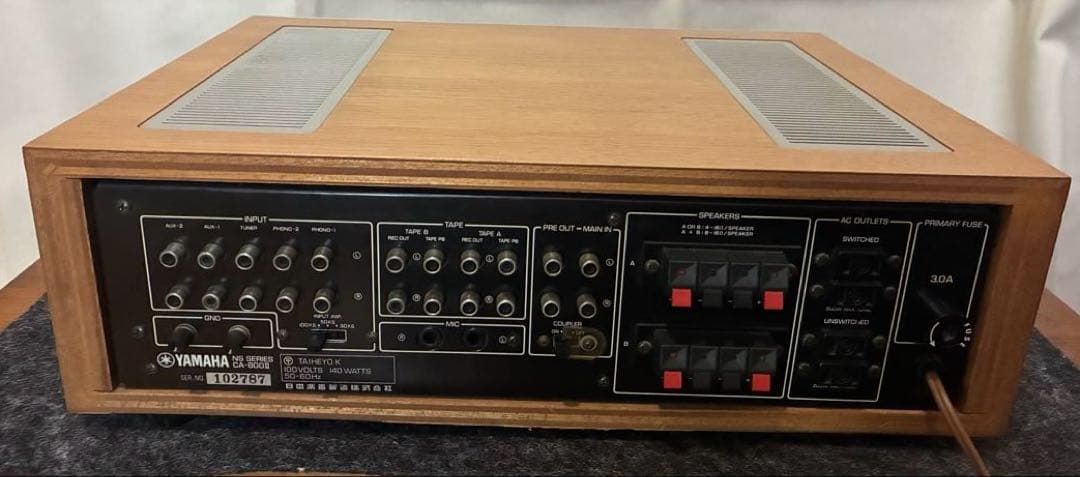 YAMAHA プリメインアンプ　CA-800II(ジャンク)