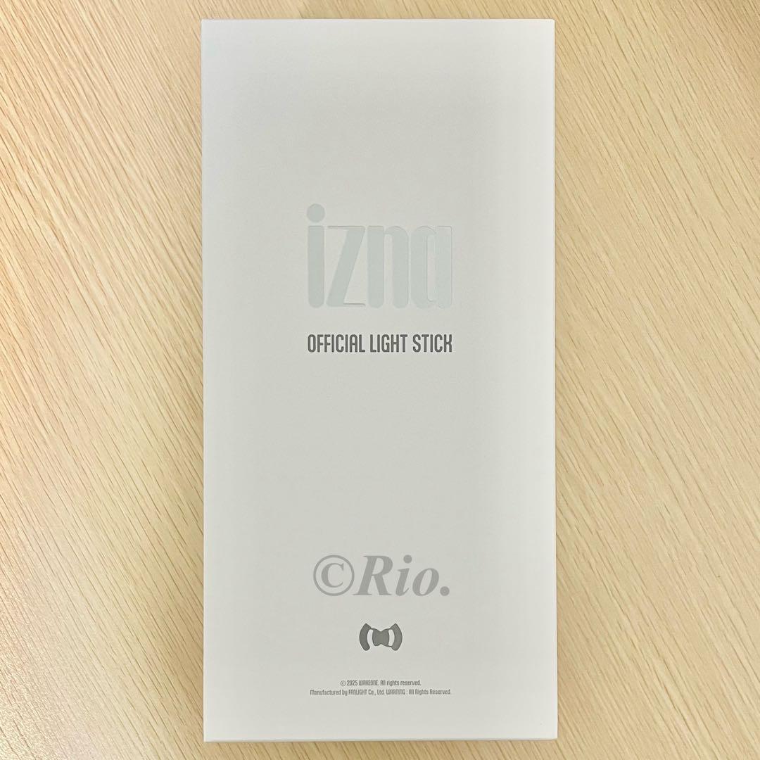 izna ペンライト 公式 トレカ6枚付き イズナ 新品未開封 ファンコン