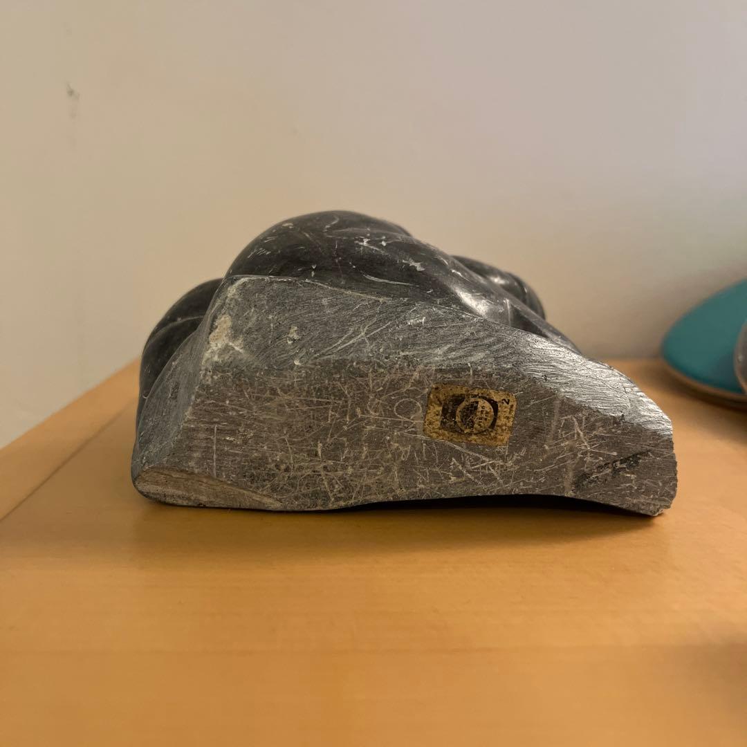 イヌイットアート　人物　ソープストーン