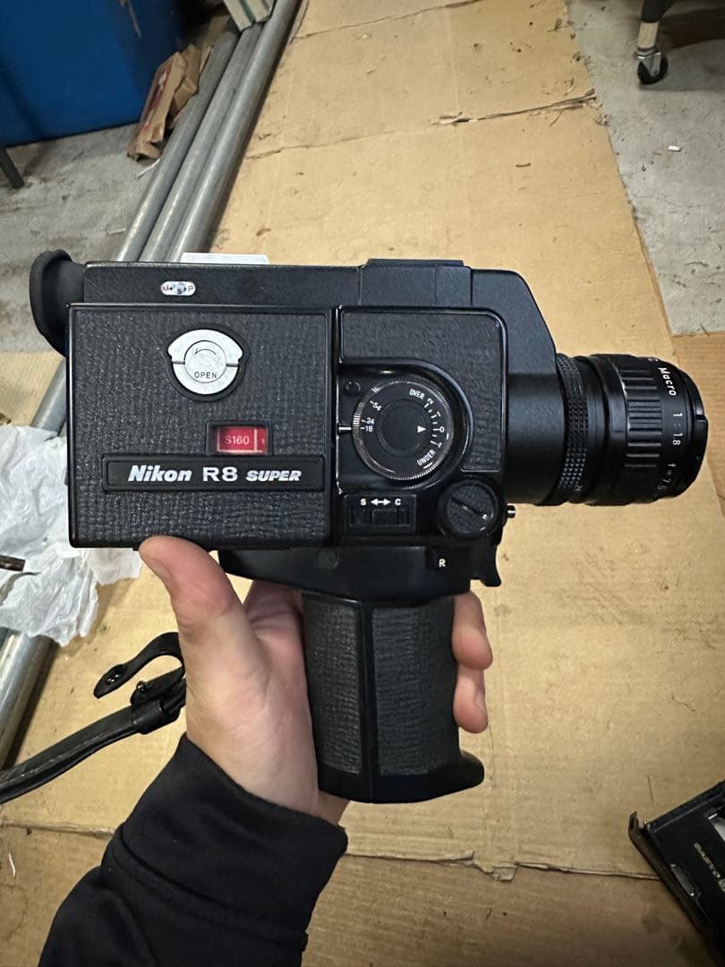 Nikon R8 SUPER ビデオカメラ本体