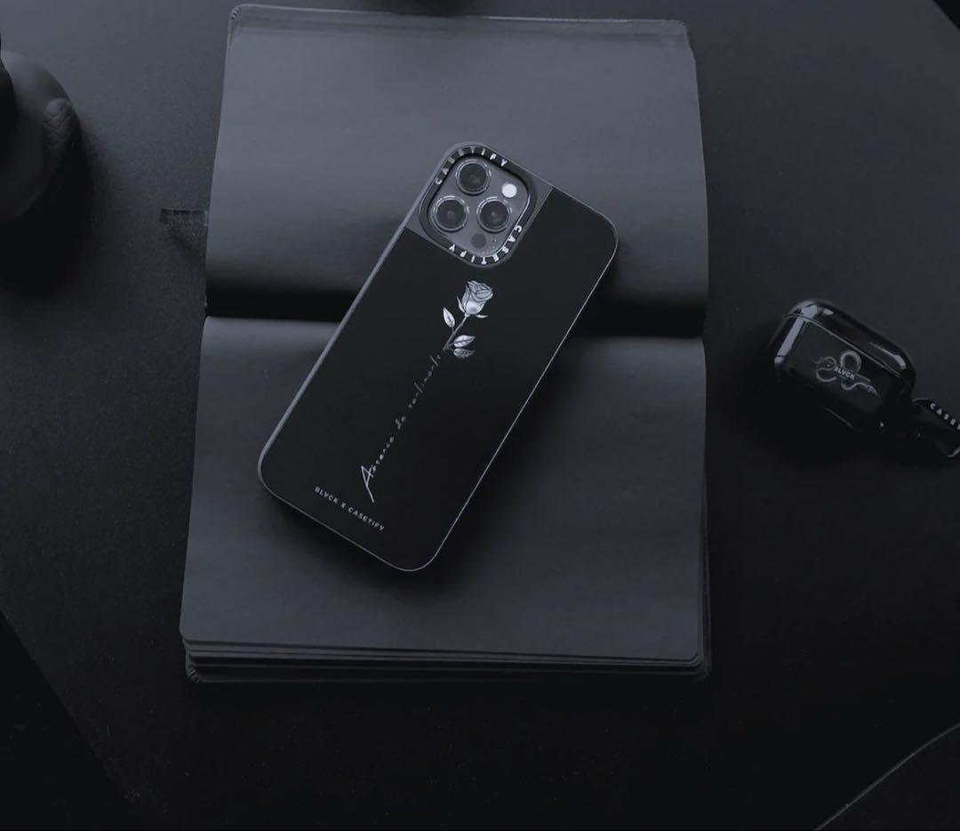 ★新品★ CASETiFY BLVCK PARIS iPhone13ケース