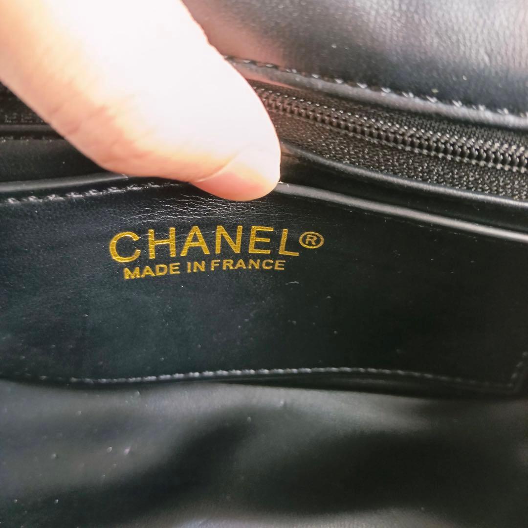 CHANELノベルティハンドル ゴールドロゴプレート キルティング バッグ非売品