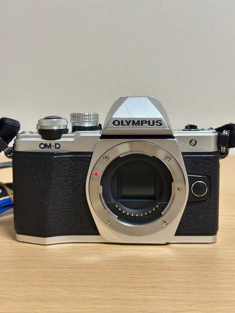 OLYMPUS OM-D E-M10 MarkII EZ ダブルズームキット