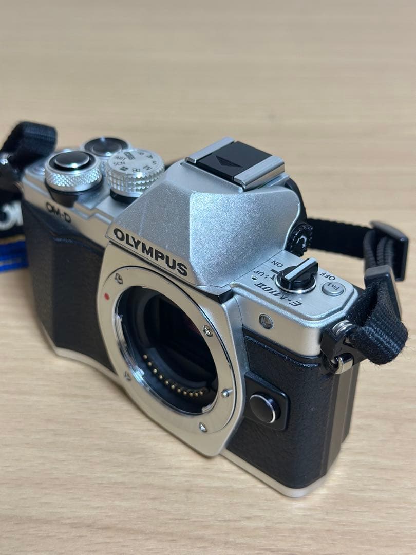 OLYMPUS OM-D E-M10 MarkII EZ ダブルズームキット