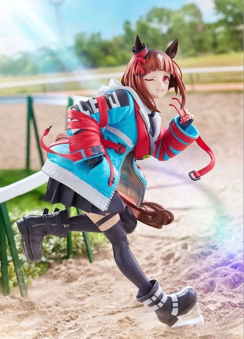 ウマ娘　トランセンド　勝負服ver.　1/7　フィギュア　ファットカンパニー