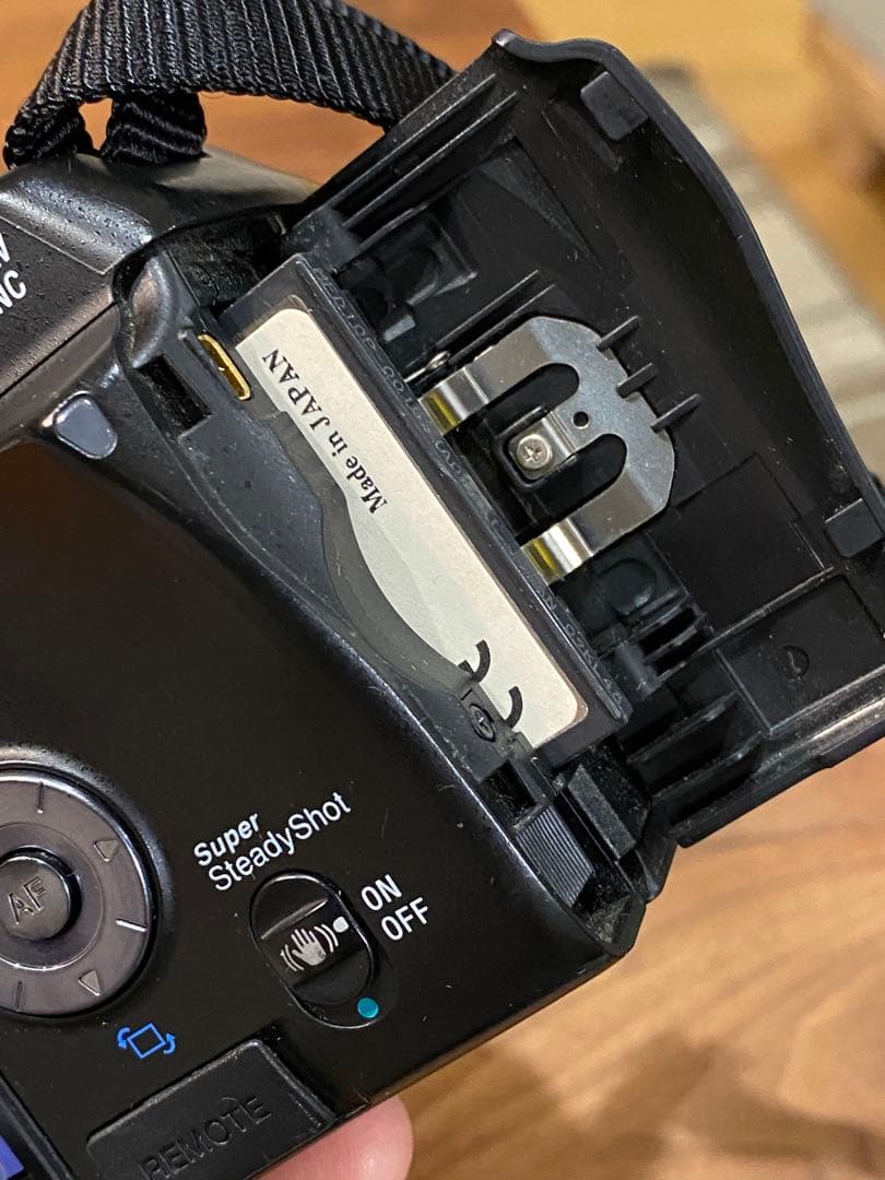 SONY α100 CCDデジタル一眼SIGMA 18-200 動作品