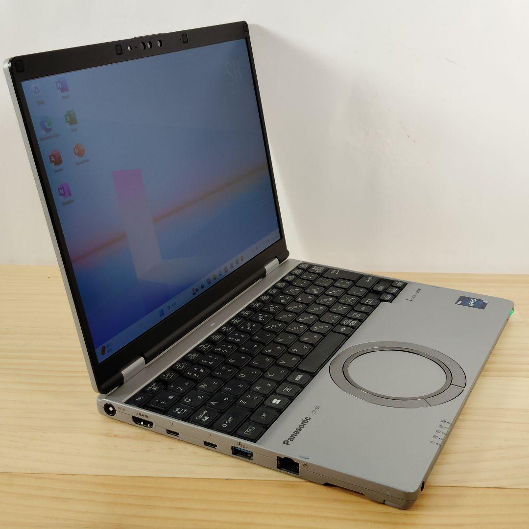 美品 日本製 レッツノート 爆速 SR4 13世代i5 16GB SSD2TB