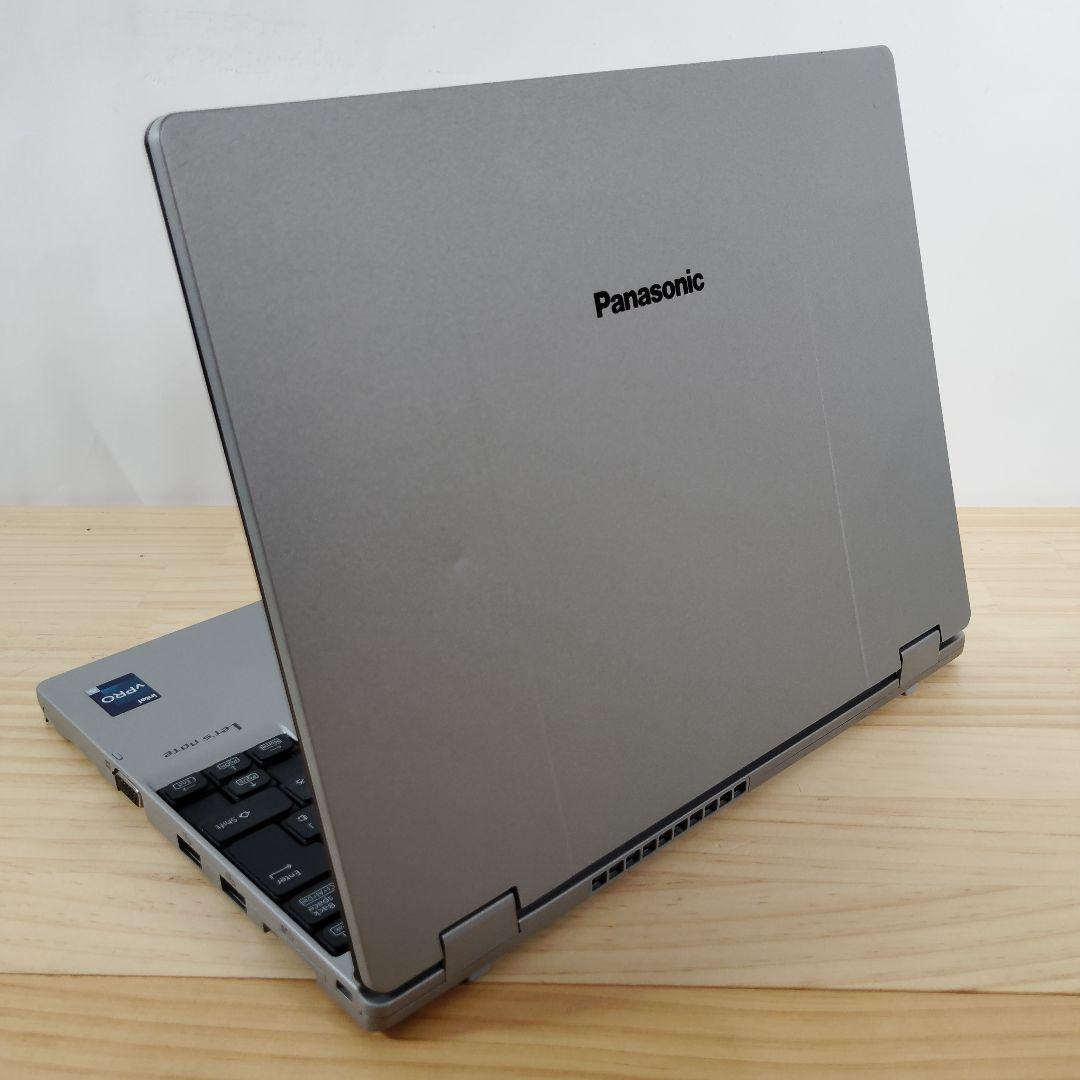 美品 日本製 レッツノート 爆速 SR4 13世代i5 16GB SSD2TB