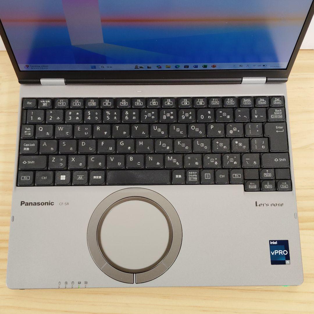 美品 日本製 レッツノート 爆速 SR4 13世代i5 16GB SSD2TB