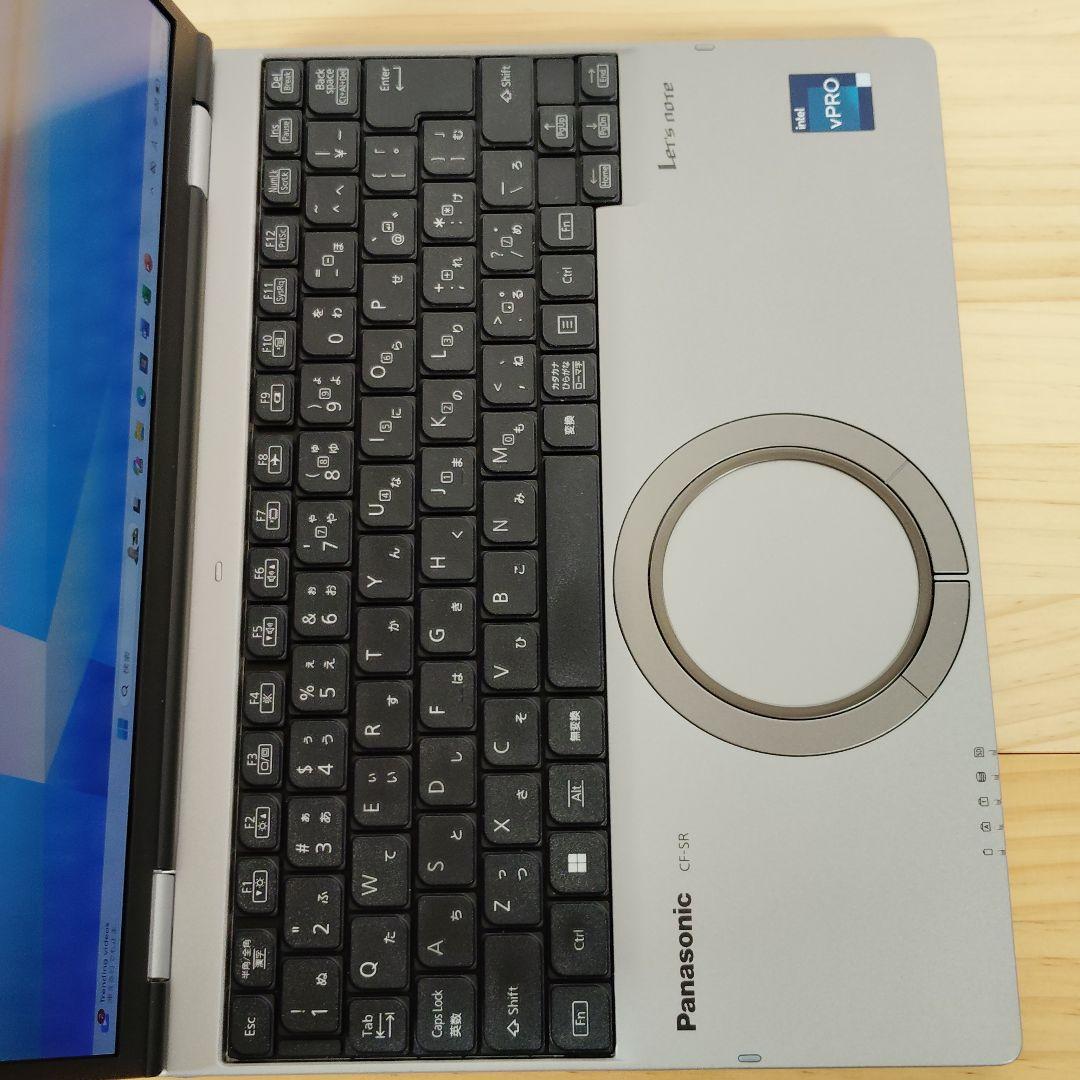 美品 日本製 レッツノート 爆速 SR4 13世代i5 16GB SSD2TB