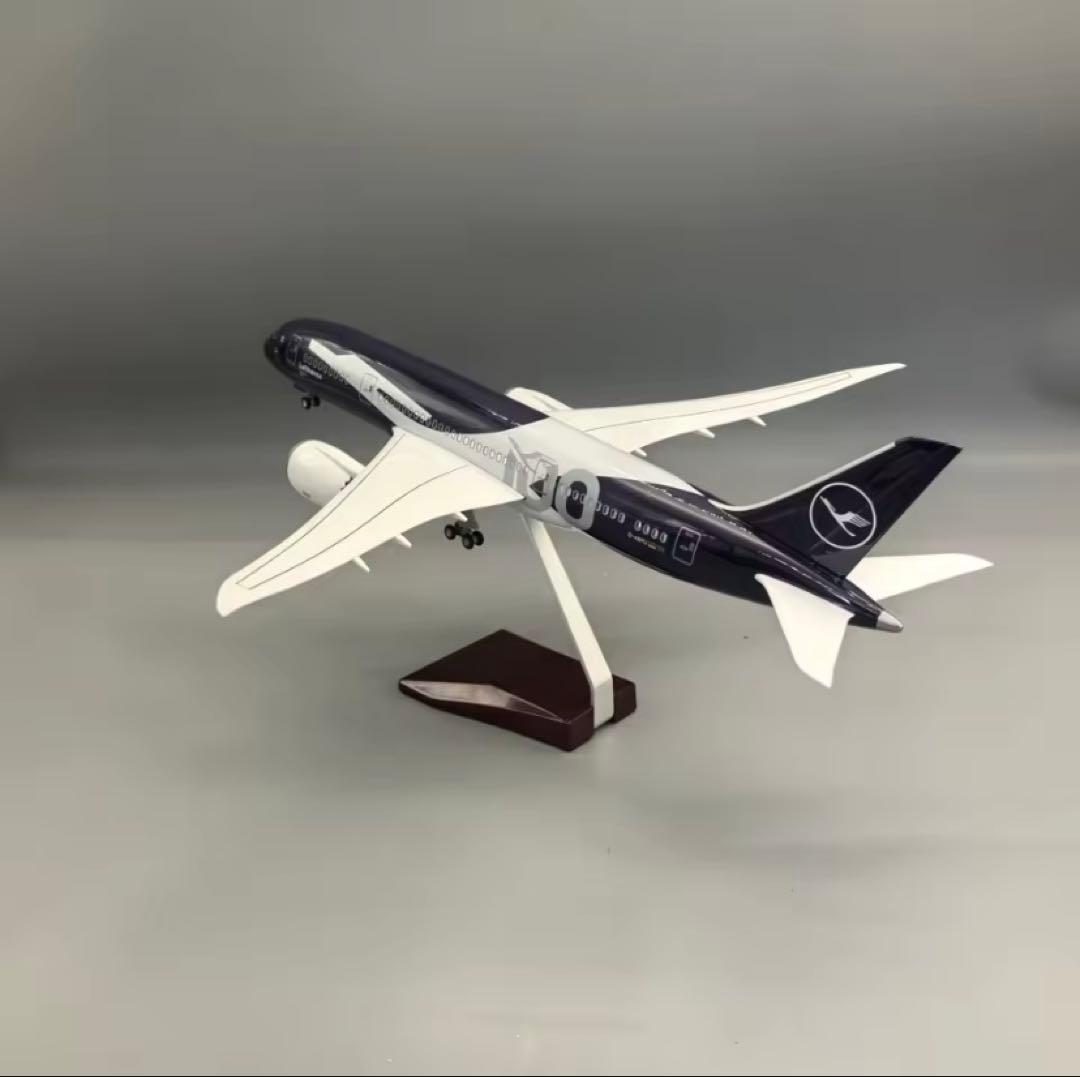 100周年塗装 Lufthansa B787 1/130 43cm 合金レジン