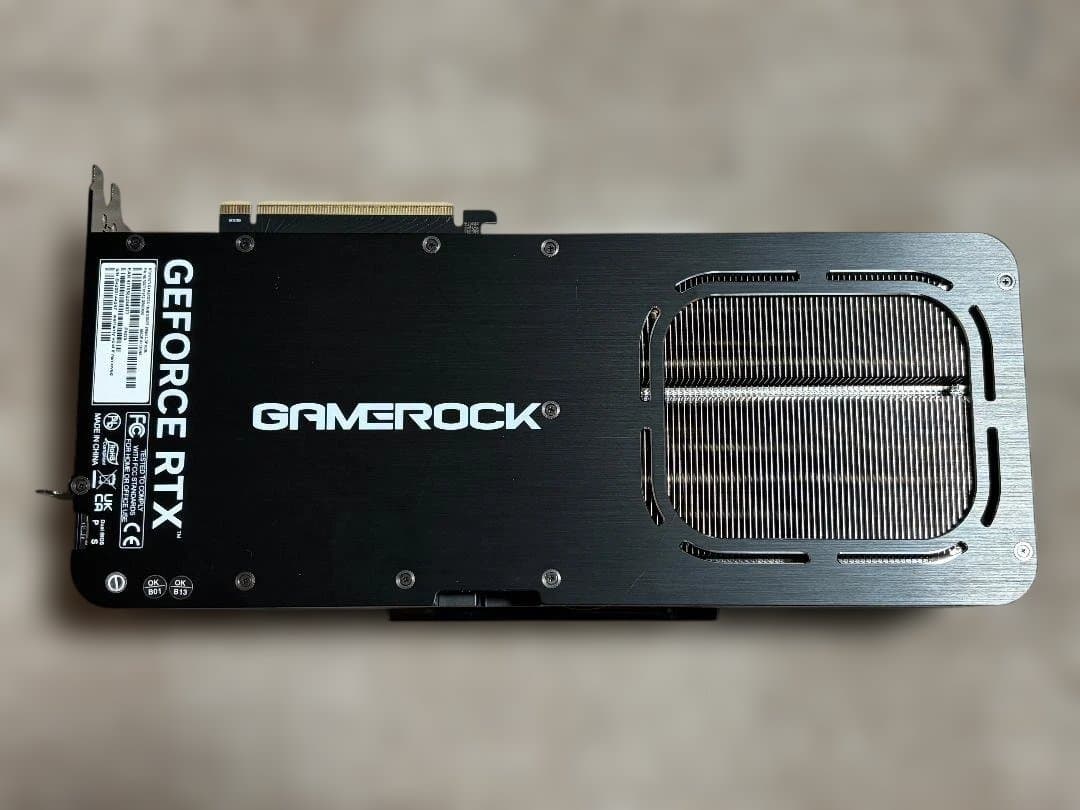 グラフィックボード・グラボ・ビデオカード PALIT GAMEROCK GeForce RTX 5070 Ti 16GB