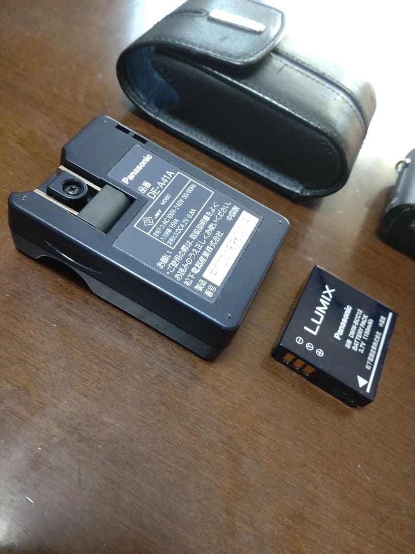Panasonic　デジタルカメラ　LUMIX　DMC-FX100 中古美品