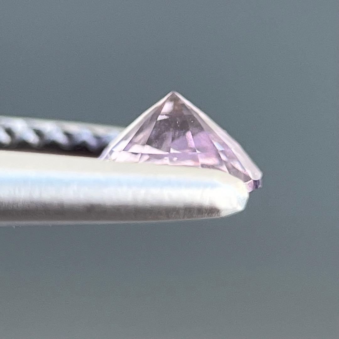 スリランカ産非加熱天然パープルスピネルルース