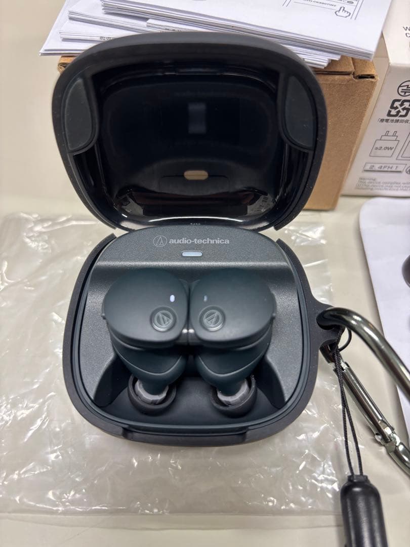 オーディオテクニカ ATH-CKS50TW2 ワイヤレスイヤホン　ケース付　美品