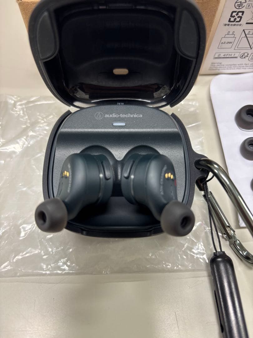 オーディオテクニカ ATH-CKS50TW2 ワイヤレスイヤホン　ケース付　美品