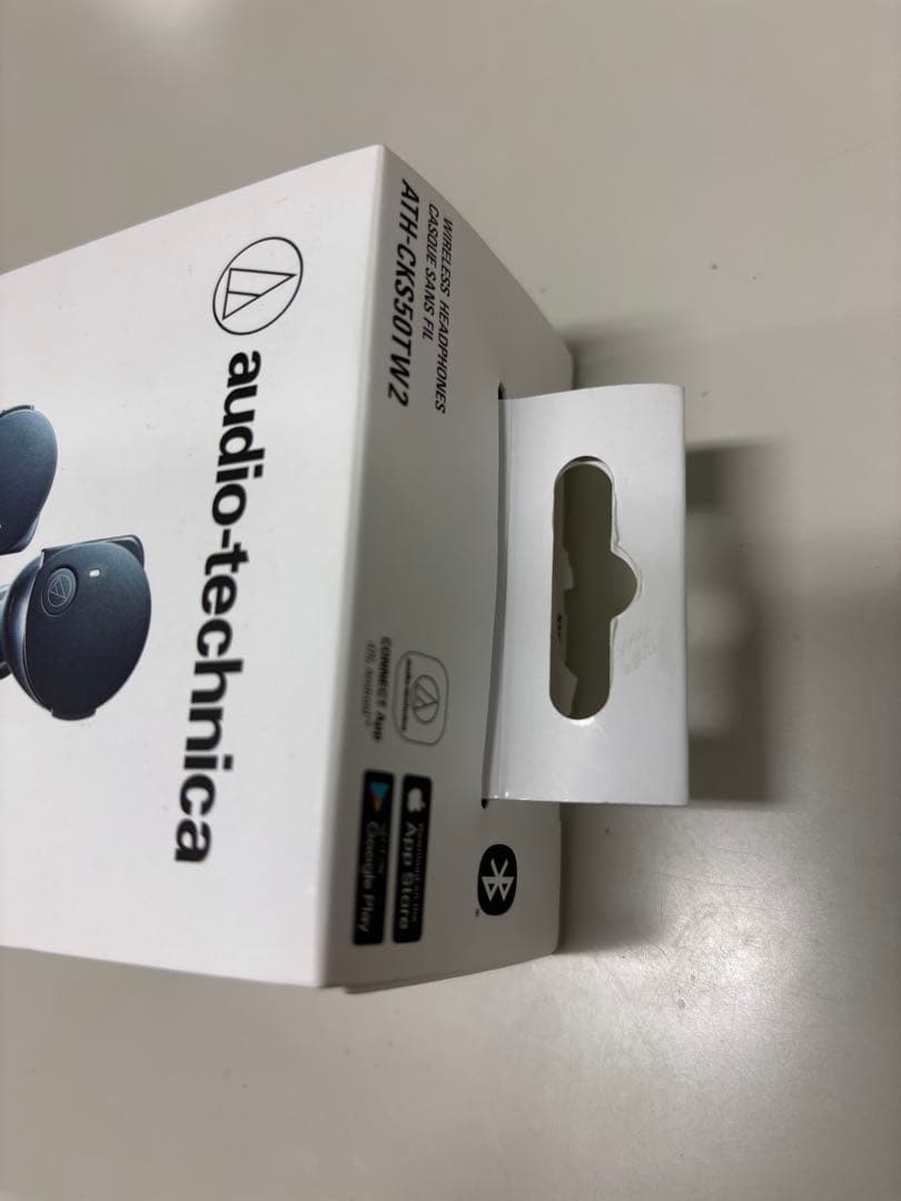オーディオテクニカ ATH-CKS50TW2 ワイヤレスイヤホン　ケース付　美品