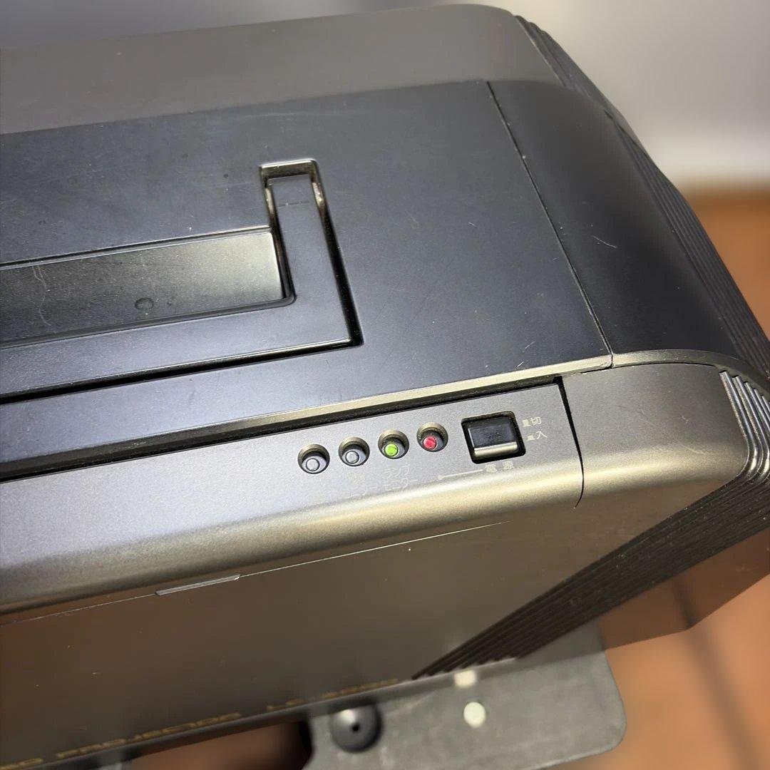 EIKI LC-3000 液晶ビデオ映写機 プロジェクター 通電確認済み