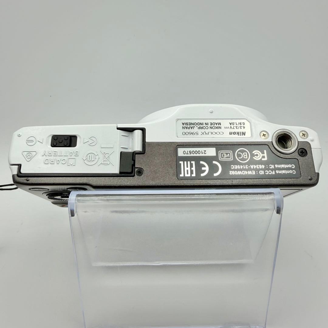 【美品】Nikon coolpix s9600 ニコン デジカメ Wi-Fi搭載