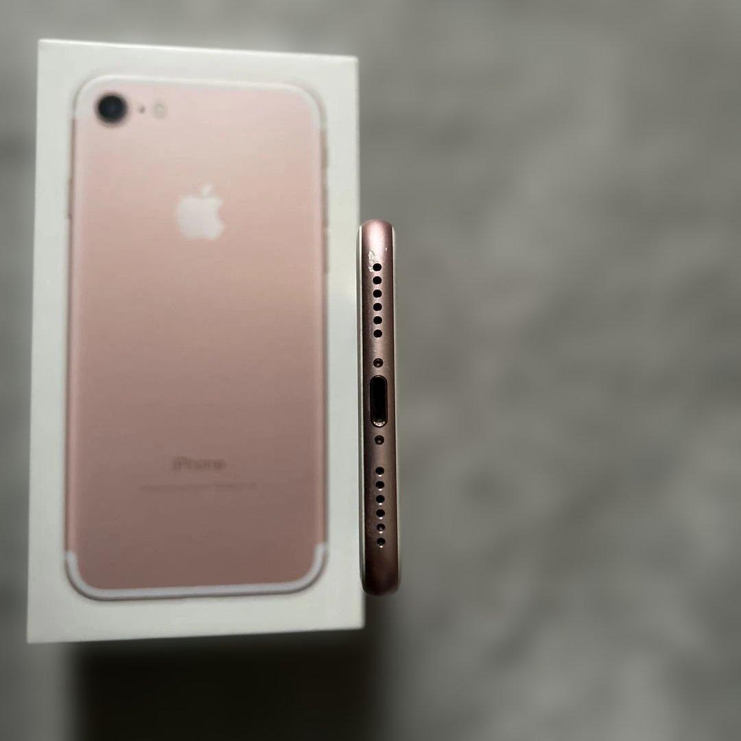 iPhone7 本体　128GB ロースゴールド