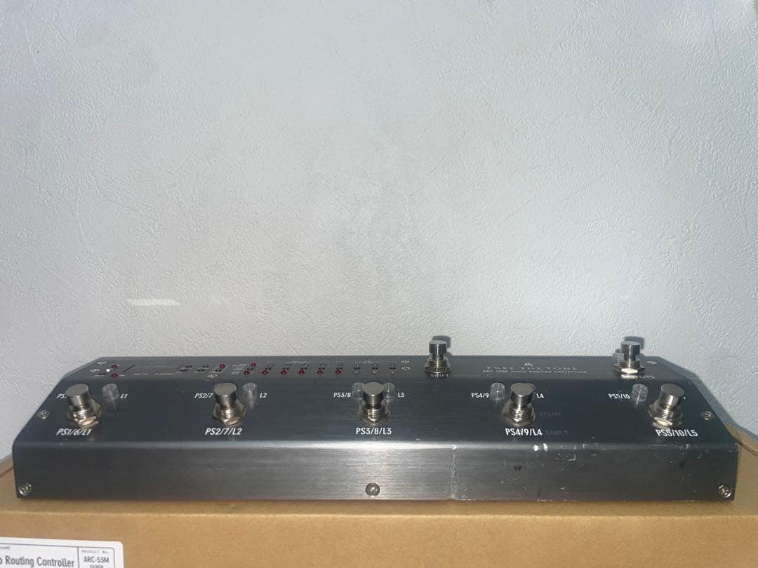 ギター FREE THE TONE ARC53M