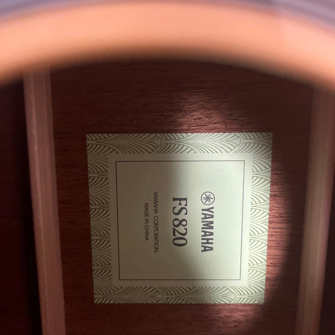 YAMAHA　FS820 アコースティックギター　ケース付き
