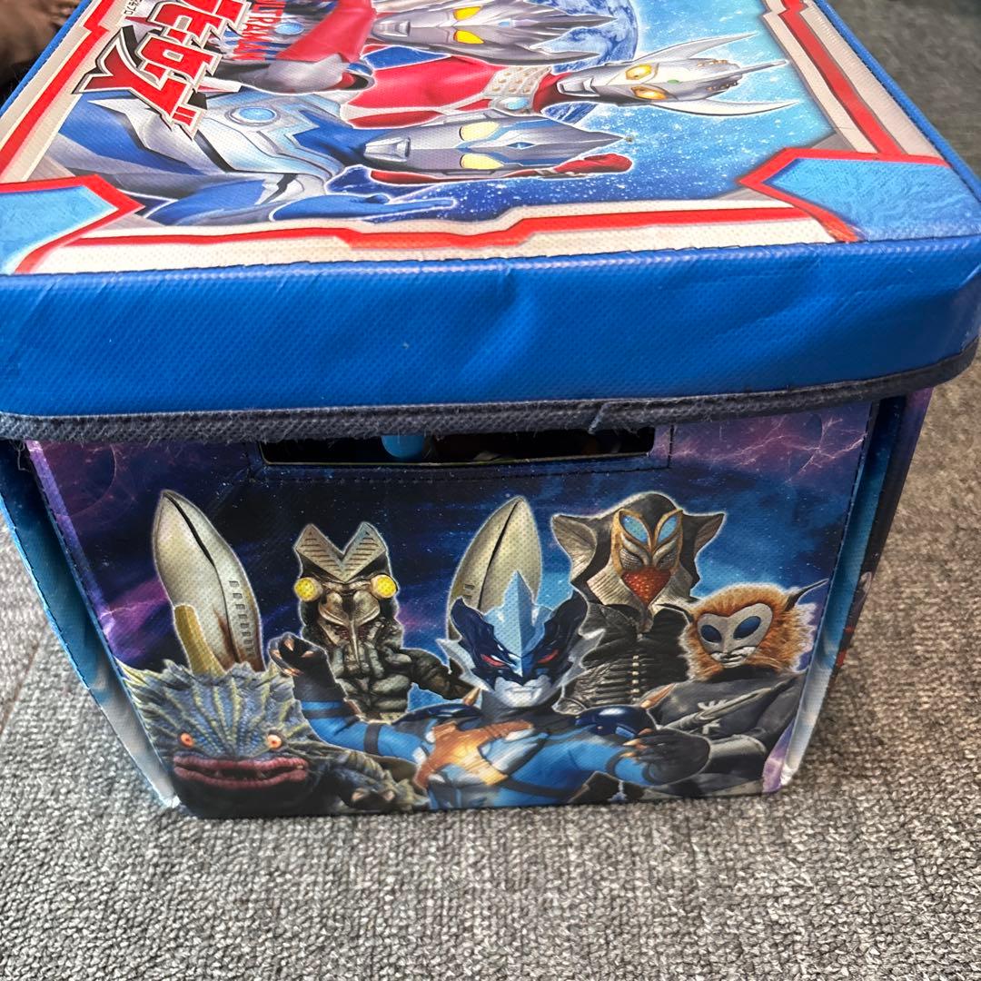 ウルトラマン　怪獣　ソフビセット 22体　収納BOX付き