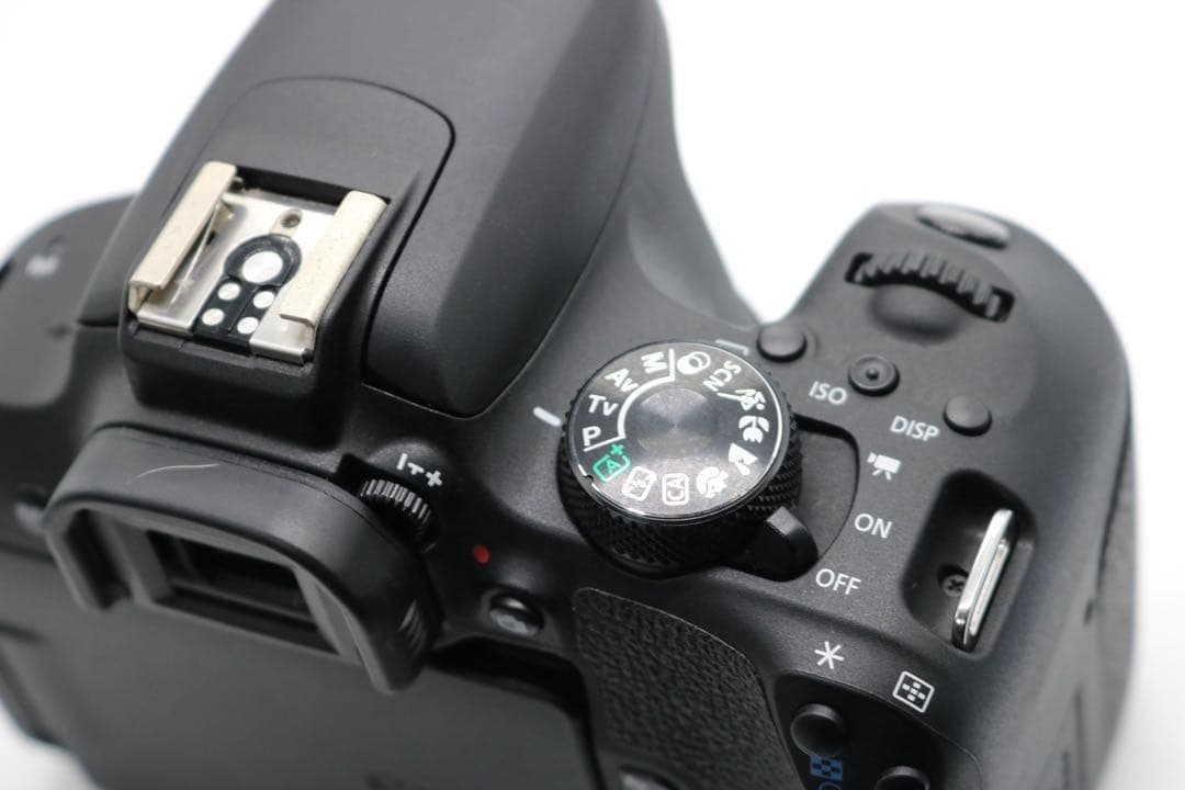 超美品ですが訳あり 【Canon EOS Kiss X9i ダブルレンズセット】