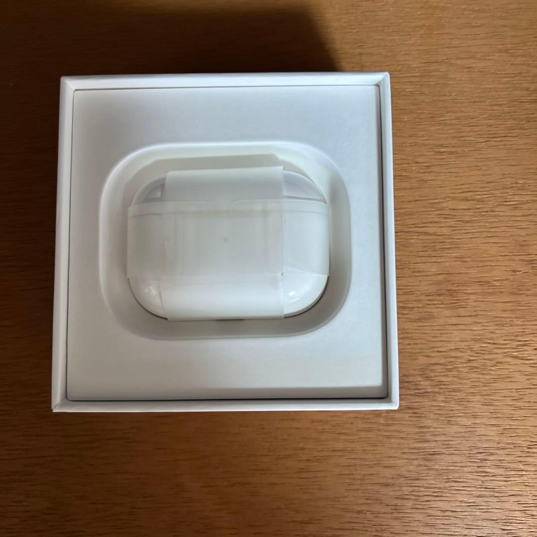 Apple AirPods Pro 本体 充電ケース付き
