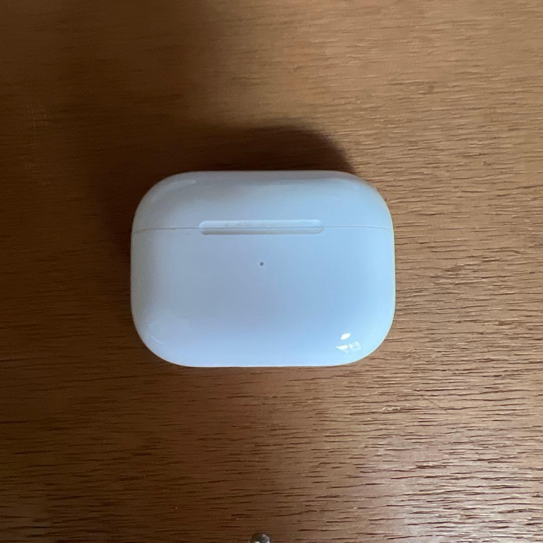 Apple AirPods Pro 本体 充電ケース付き