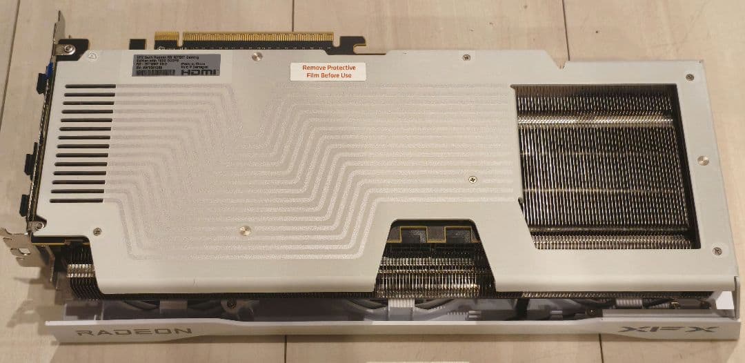【新品同様】XFX Swift RX9070XT White 16GB保証あり