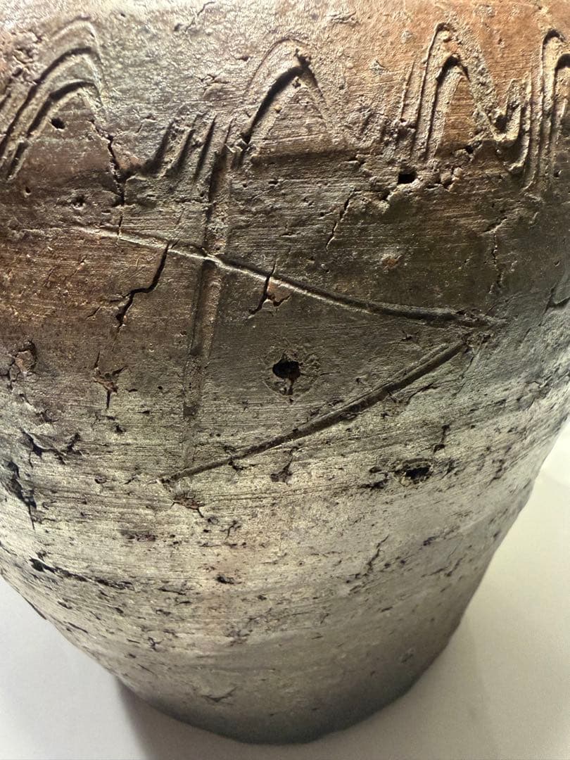 古陶風 波状文 焼締壺 高23cm 花器 古備前風