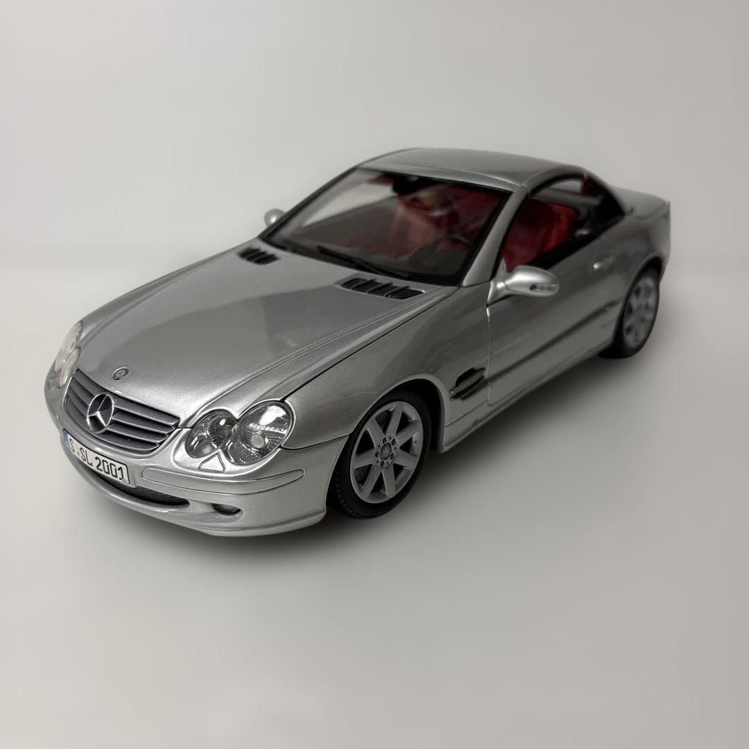 ミニカー MERCEDES BENZ SL(MINICHAMPS)
