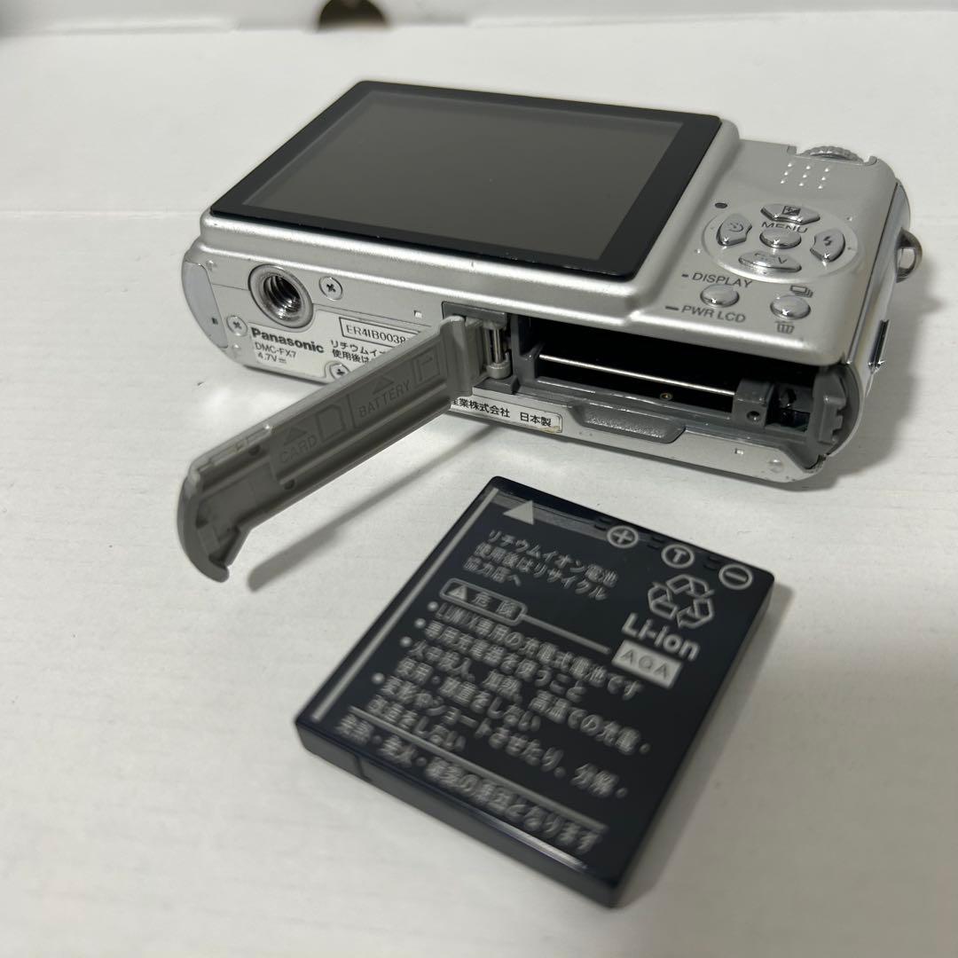 【付属品多数】パナソニックLUMIX DMC-FX7 LEICA デジカメ
