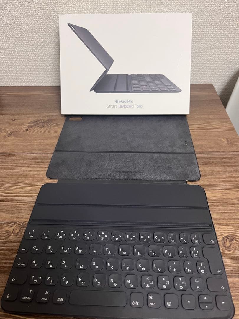 iPad Pro 11インチ　WI-FI 64GB 等4点セット売り